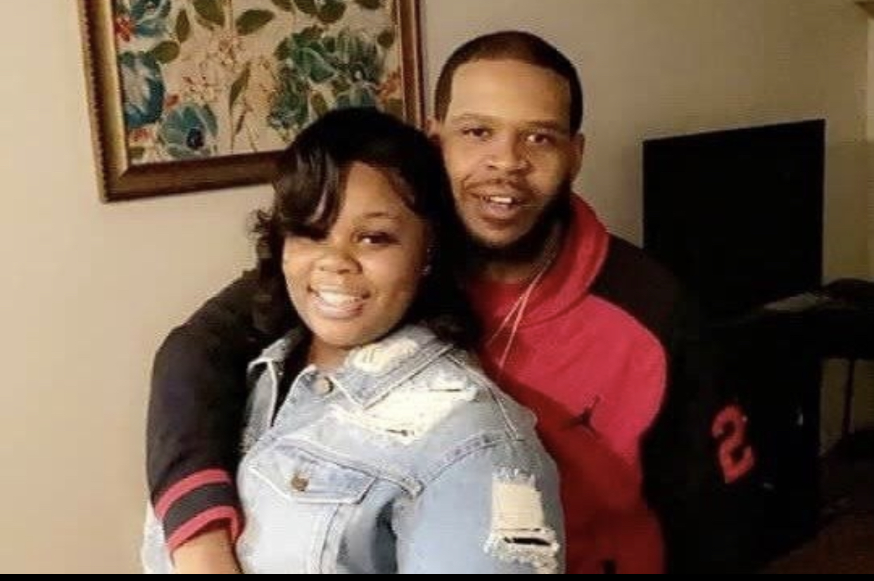 Months After She Was Shot To Death By A Police Officer Judge Dismisses Charges Against Breonna Taylor ’s Boyfriend 