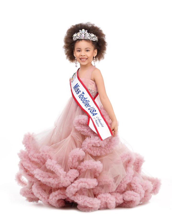 5-year-old Mexican-Nigerian Kleopatra Vargas Wins 2021 Miss Toddler USA