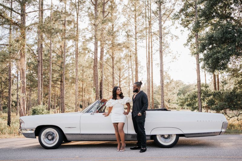 Check Out This Dreamy Old School Engagement Session In Orlando 