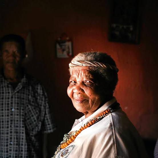 Qhoi nla Tjhoi! The first story ever written in the Almost Extinct Khoi San Language By 88 Year Old Katrina Esau