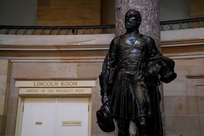 U.S. HOUSE PASSES BILL TO REMOVE  STATUES HONORING SLAVERY UPHOLDERS AND RACISTS