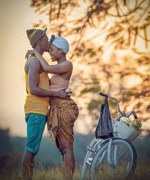 Eight unusual ways African men are known to show love to their woman, Number 4 is a must read