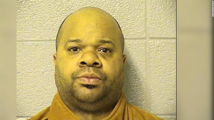 Donnell Russell, R. Kelly’s Manager to Join the Singer in Prison 