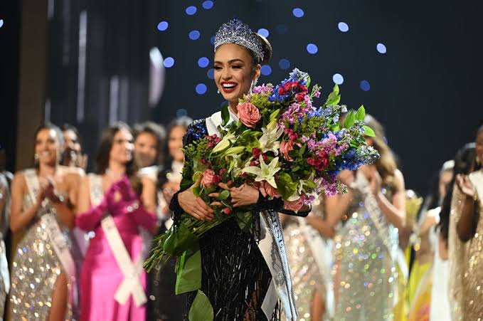 R’Bonney Gabriel, Miss USA, Crowned Miss Universe 2022